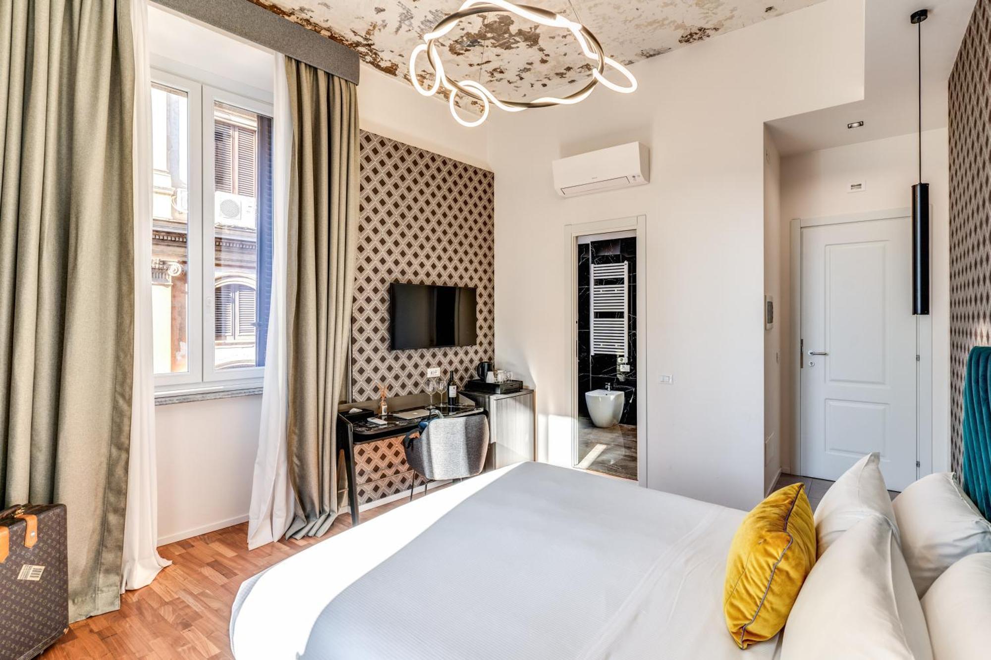 Habitación con cama extragrande.