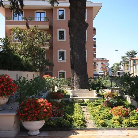 Garner Hotel Rome Aurelia By Ihg-2