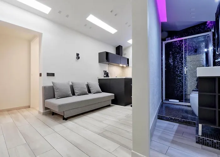 Diamond Apartments