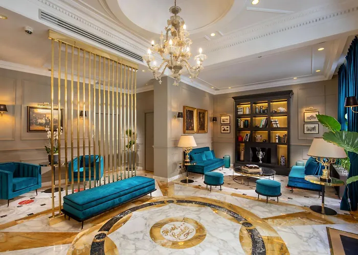 Resort: Condotti Boutique Hotel