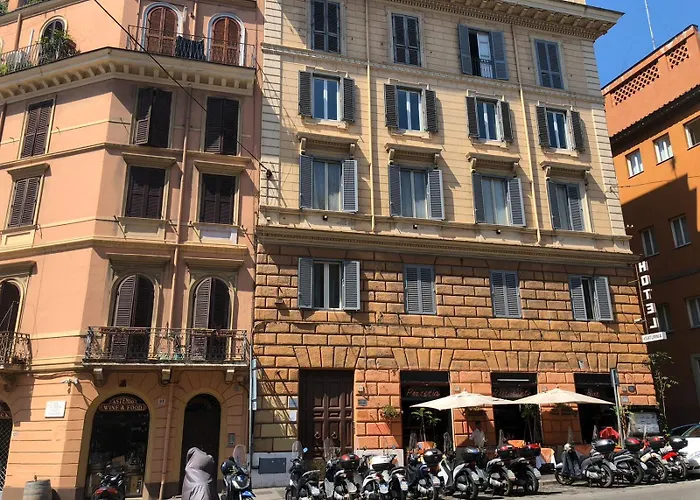 Albergo centrale: Elle Cavour Guest House